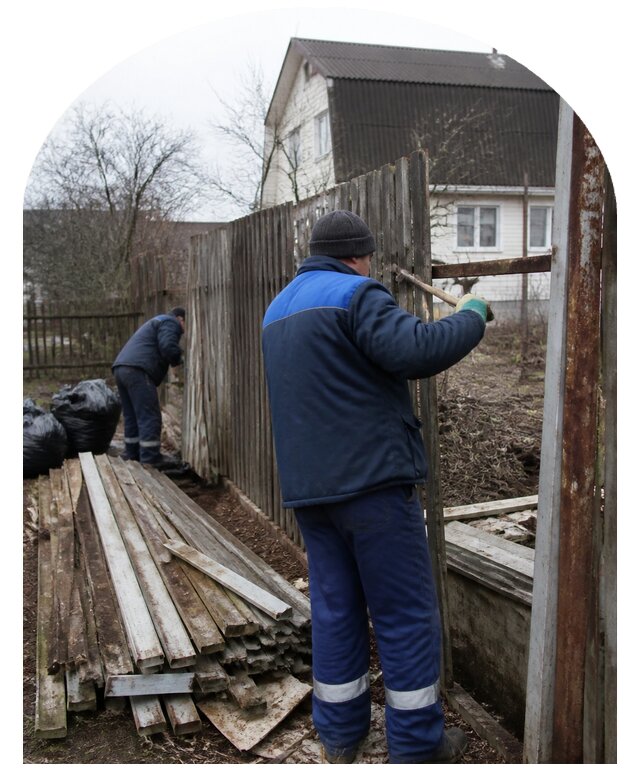 Демонтаж забора в Полысаеве по цене от 4627 р. | Метпроект-Плс